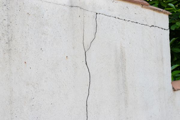 Foundation Crack Patching in Santa Cruz
