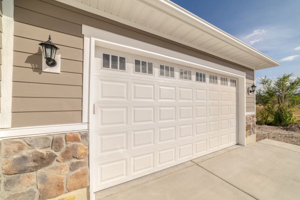 Garage Lifting in Santa Cruz